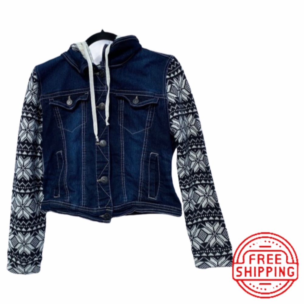 Wallflower Junior denim jacket with knit sleeve